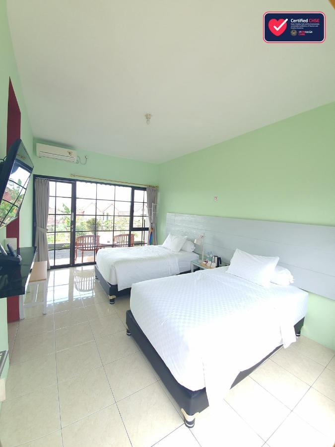 Hotel Griya Wijaya Ambarawa Extérieur photo